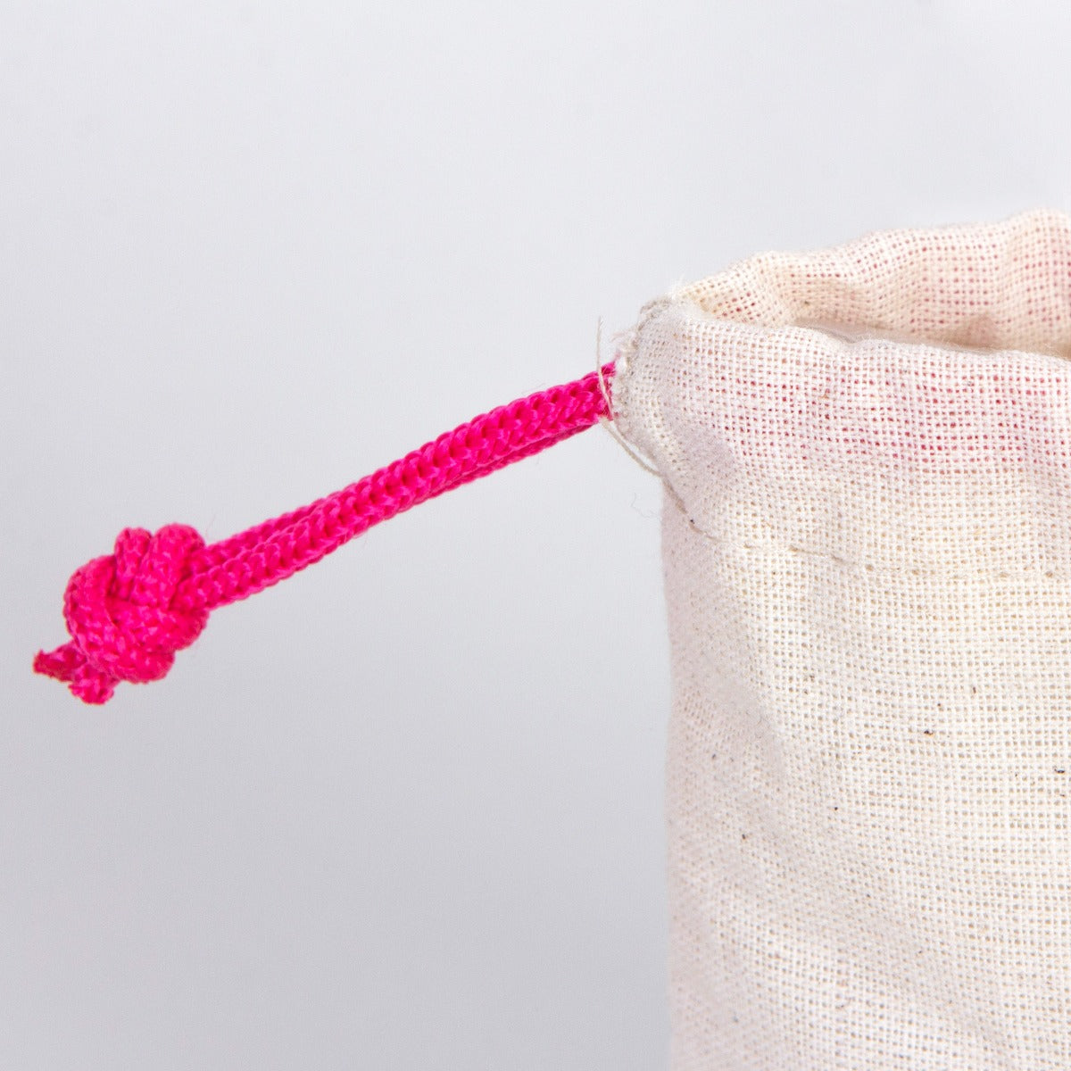 Fabric Pouch 4" W x 5" H (10 cm x 13 cm) - Fuchsia Handle (Customize)