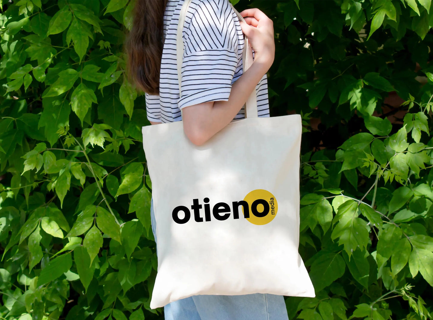 Custom Tote Bags With Logo – 8 oz Cotton Fabric, Reusable & Printable