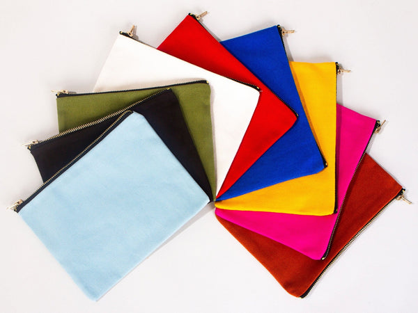 Black Clutch Bag 8"x6" – Custom Logo Cosmetic & Personalized Makeup Pouch for Bridesmaids - Pamusan.com