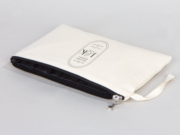 Custom Wedding Clutch Bag – Personalized Bridesmaid Gift Purse & Bridal Party Favor Tote - Pamusan.com