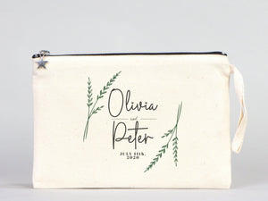 Custom Wedding Clutch Bag – Personalized Bridesmaid Gift Purse & Bridal Party Favor Tote - Pamusan.com