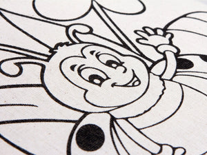 Giraffe and Bee Coloring Bag 14"W x 16"H (35x40 cm) - Pamusan.com