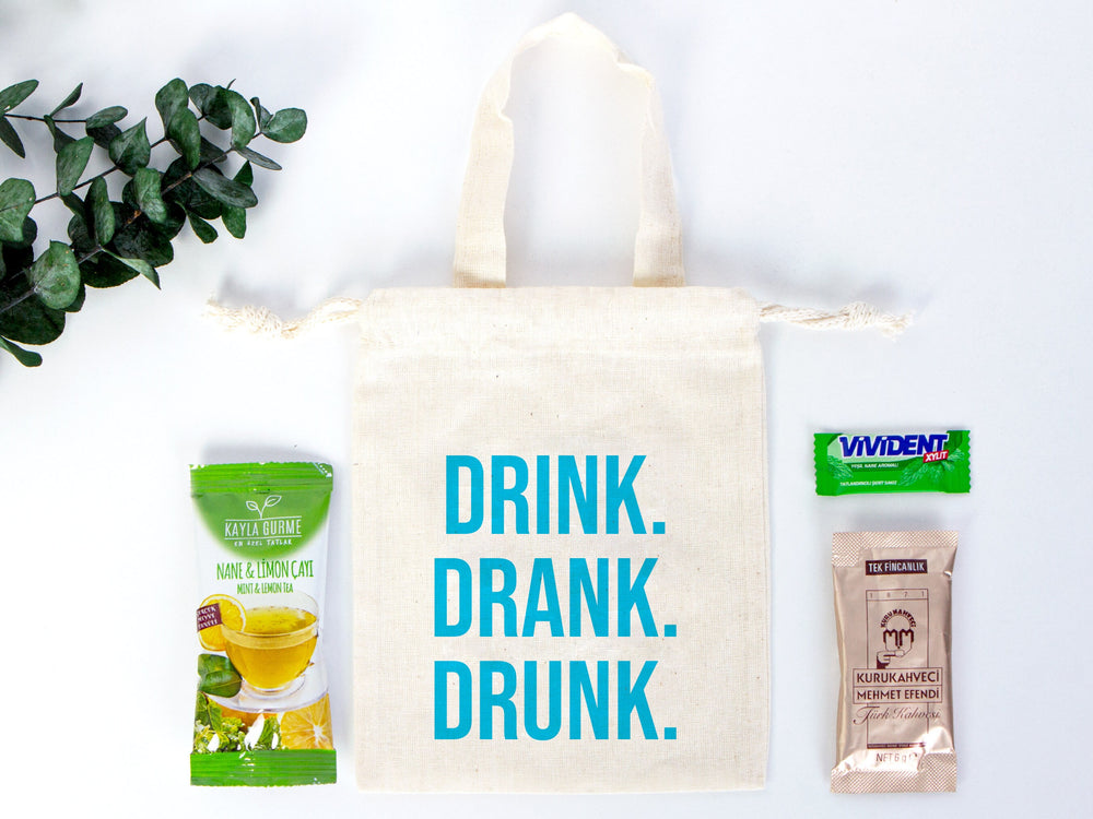 Drink Drank Drunk Bags  6"W x 8"H (15,5cm x 20 cm)  Party Recoveryt Kit Bags - Surival kit pouch  -  Bachelorette Party - Custom Name Pouch Bags
