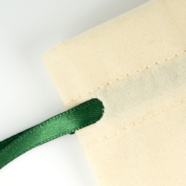 Personalized Velvet Rose Drawstring Pouch – Green Ribbon – 4" × 5" (10 × 13 cm) - Pamusan.com