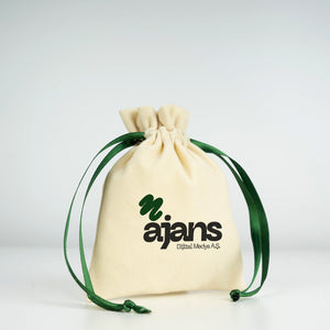 Personalized Velvet Rose Drawstring Pouch – Green Ribbon – 4" × 5" (10 × 13 cm) - Pamusan.com