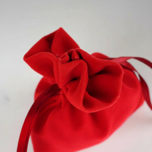 Personalized Velvet Rose Drawstring Pouch – Red – 4" × 5" (10 × 13 cm) - Pamusan.com