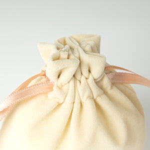 Velvet Rose Drawstring Pouch with Blush Pink Ribbon – 4" × 5" (10 × 13 cm) - Pamusan.com