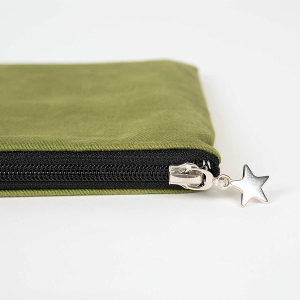 Zippered Clutch Bag – Green – 10" × 7" (25 × 18 cm) - 10 oz - Pamusan.com